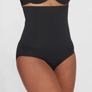 ASSETS by Spanx Women's Remarkable Results High Waist Control Brief - Black